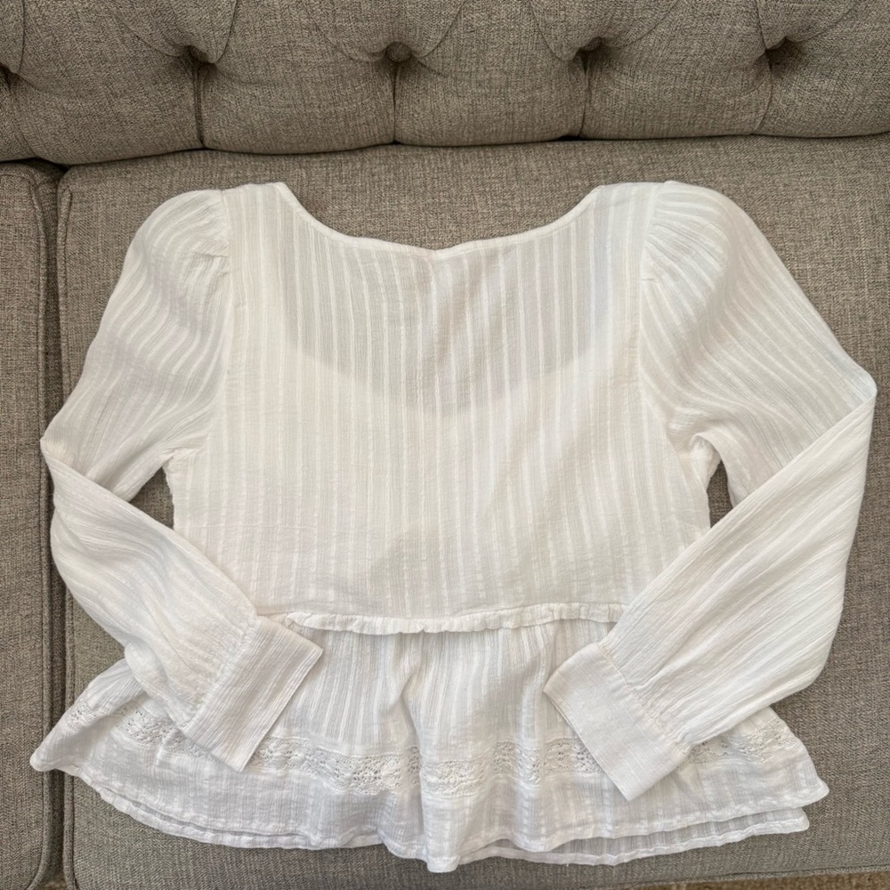 White Coquette Bohemian Lacey Sweetheart Neckline Long Sleeve Blouse - Picture 2 of 6